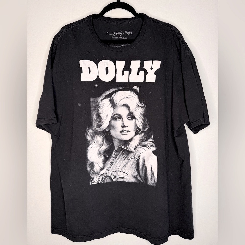 Black Dolly Graphic T-Shirt